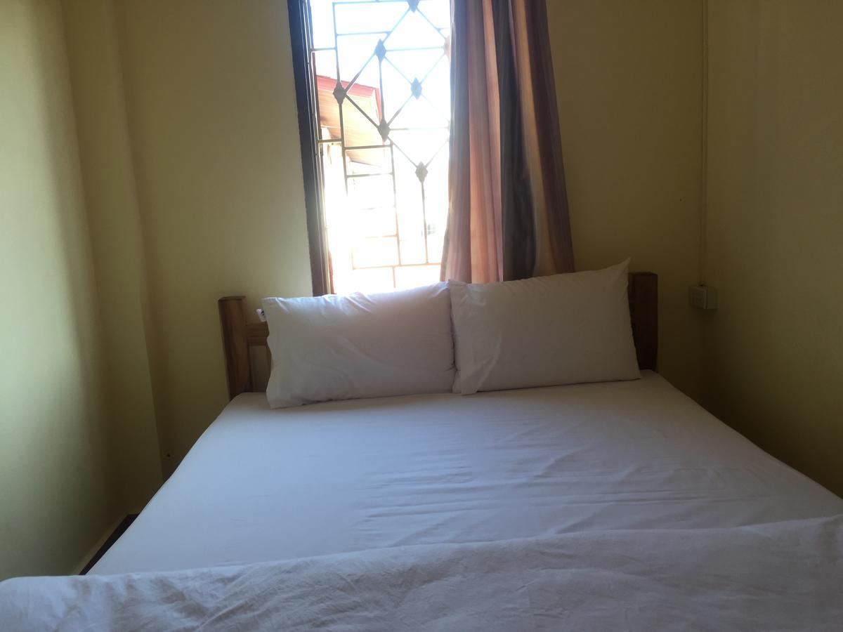 Viengchalern Guesthouse Luang Prabang Esterno foto