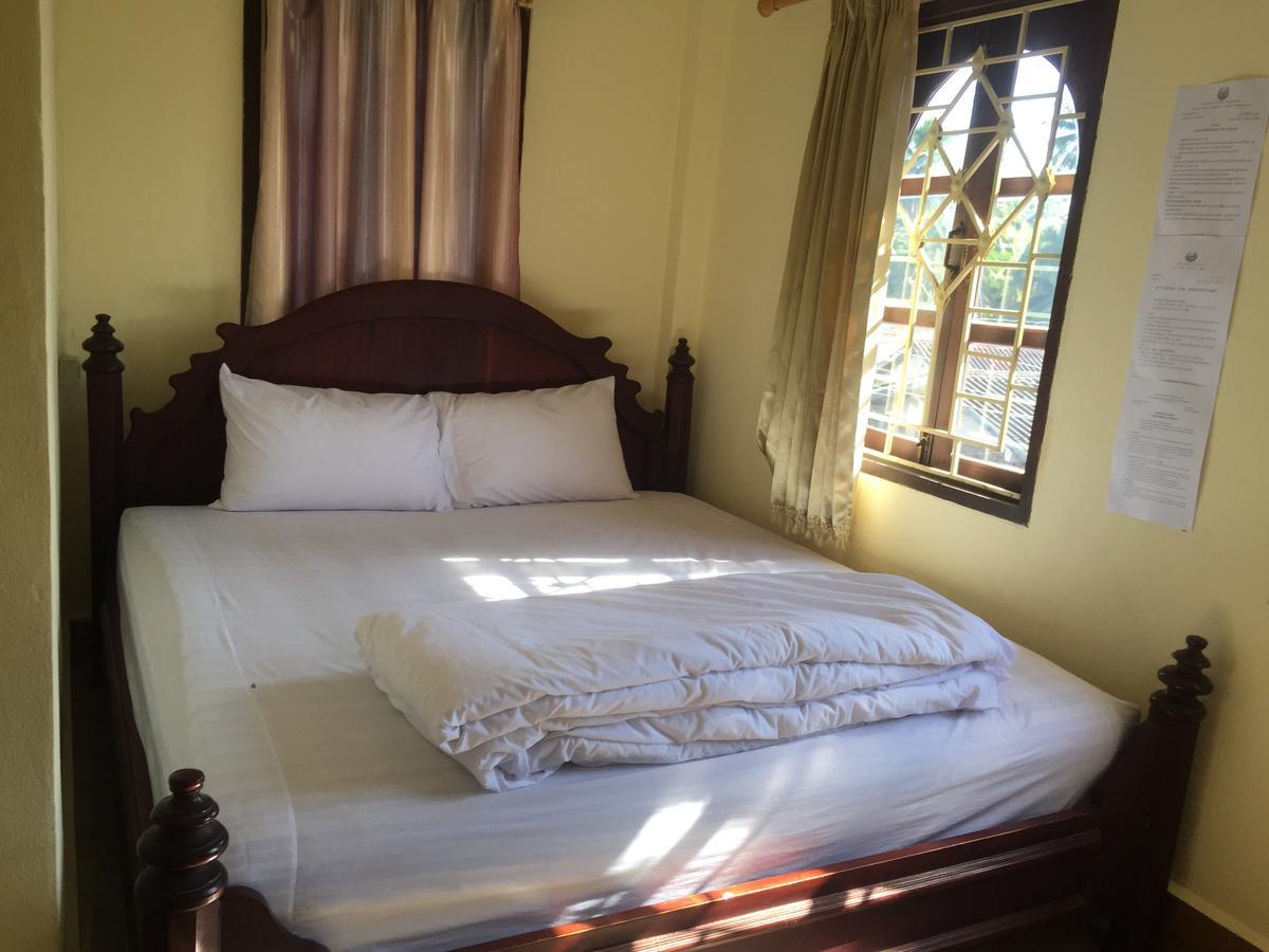 Viengchalern Guesthouse Luang Prabang Esterno foto